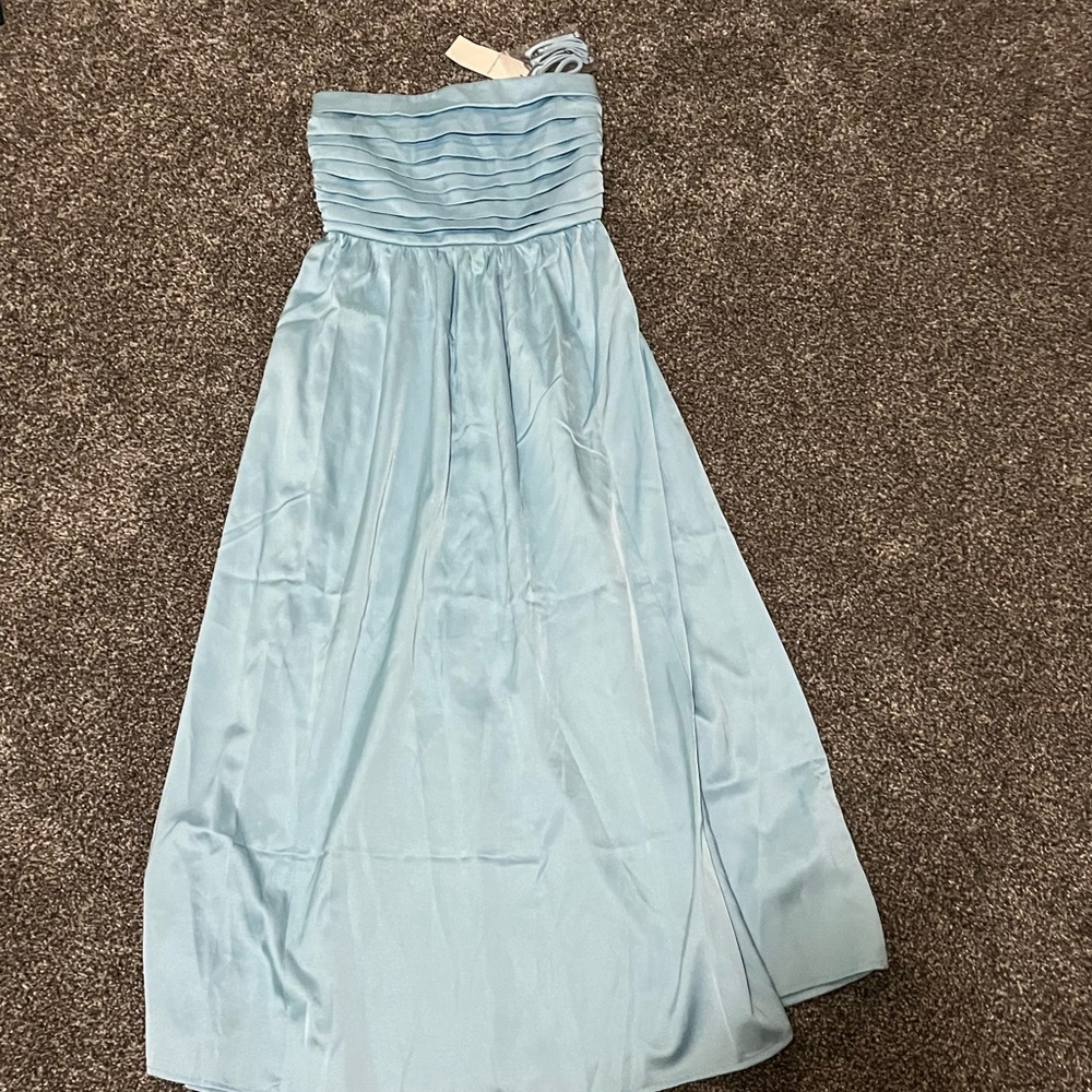 Abercrombie Satin Dress - Picture 2 of 8